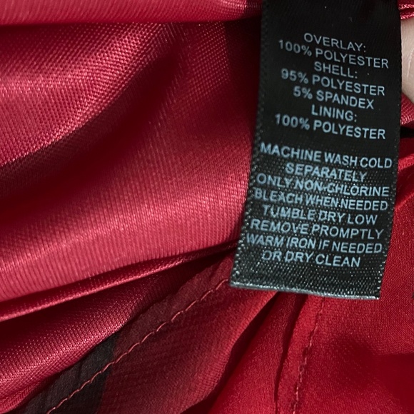 WHBM Women’s Red Rose Chiffon Ruffle Tiered Cocktail Dress Size-M - Picture 6 of 7